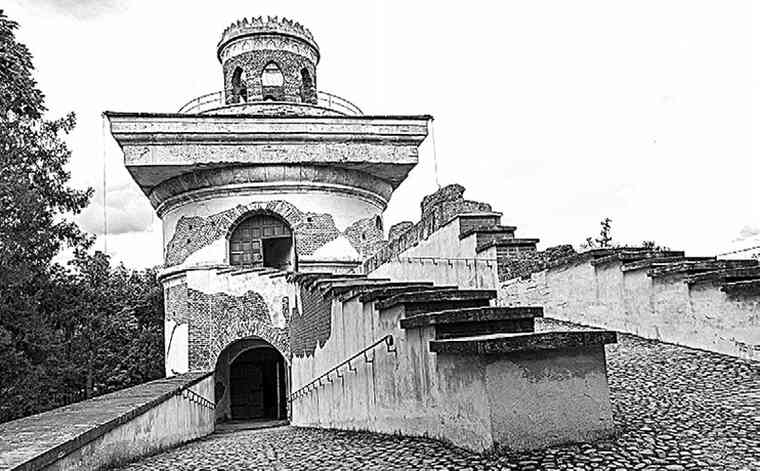 Иллюстрация к книге — Фавориты императорского двора. От Василия Голицына до Матильды Кшесинской [i_090.jpg]