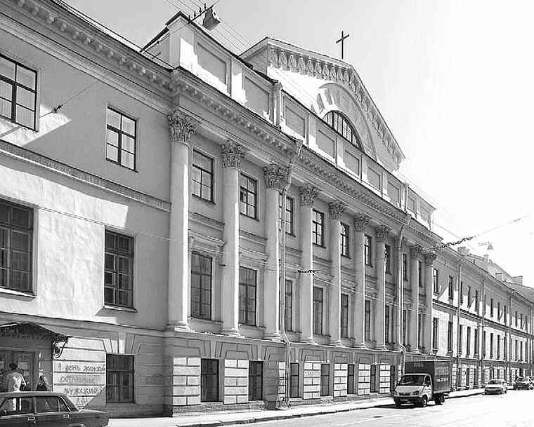 Иллюстрация к книге — Фавориты императорского двора. От Василия Голицына до Матильды Кшесинской [i_131.jpg]