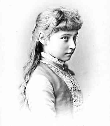 Иллюстрация к книге — Фавориты императорского двора. От Василия Голицына до Матильды Кшесинской [i_187.jpg]