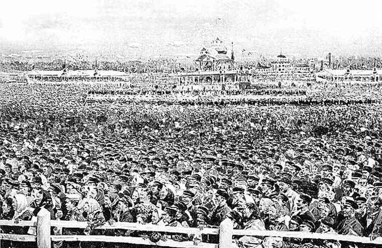 Иллюстрация к книге — Фавориты императорского двора. От Василия Голицына до Матильды Кшесинской [i_199.jpg]