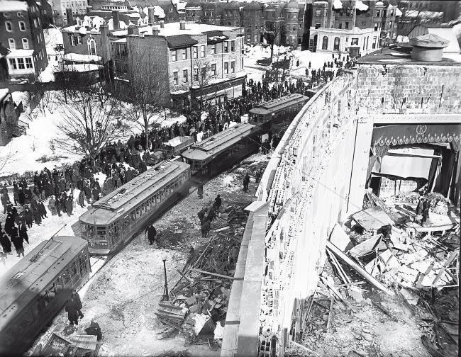 Иллюстрация к книге — 1922: Эпизоды бурного года [img23a2.jpg]