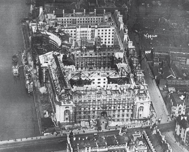 Иллюстрация к книге — 1922: Эпизоды бурного года [imga040.jpg]