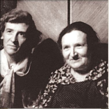 Иллюстрация к книге — Дневник длиною в жизнь. История одной судьбы, в которой две войны и много мира. 1916–1991 [i_011.jpg]