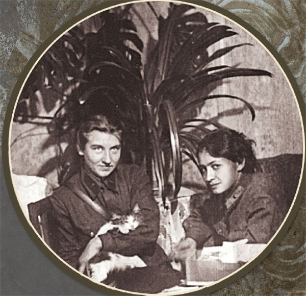 Иллюстрация к книге — Дневник длиною в жизнь. История одной судьбы, в которой две войны и много мира. 1916–1991 [i_034.jpg]