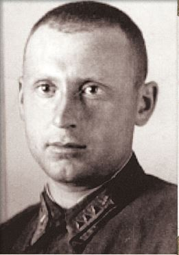 Иллюстрация к книге — Дневник длиною в жизнь. История одной судьбы, в которой две войны и много мира. 1916–1991 [i_059.jpg]