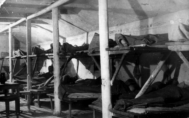 Иллюстрация к книге — Семнадцать лет в советских лагерях [i_030.jpg]