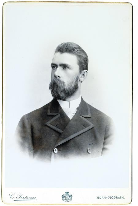 Иллюстрация к книге — Нобели в России. Как семья шведских изобретателей создала целую промышленную империю [i_141.jpg]