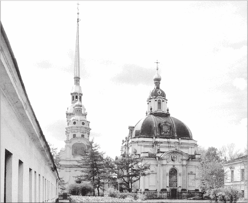 Иллюстрация к книге — Путеводитель по Петербургу. Увлекательные экскурсии по Северной столице. 34 маршрута [i_017.jpg]