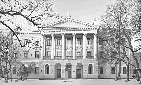 Иллюстрация к книге — Путеводитель по Петербургу. Увлекательные экскурсии по Северной столице. 34 маршрута [i_138.jpg]