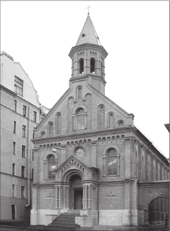 Иллюстрация к книге — Путеводитель по Петербургу. Увлекательные экскурсии по Северной столице. 34 маршрута [i_195.jpg]