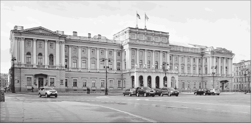 Иллюстрация к книге — Путеводитель по Петербургу. Увлекательные экскурсии по Северной столице. 34 маршрута [i_198.jpg]