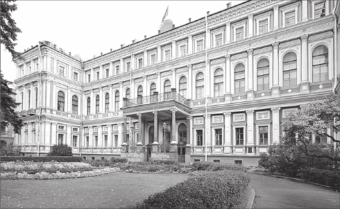 Иллюстрация к книге — Путеводитель по Петербургу. Увлекательные экскурсии по Северной столице. 34 маршрута [i_200.jpg]