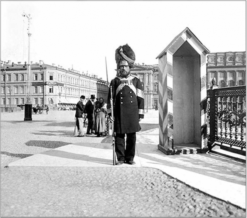 Иллюстрация к книге — Вокруг Знаменской площади. История застройки площади Восстания, Лиговского канала, улиц Восстания и Пушкинской [i_084.jpg]