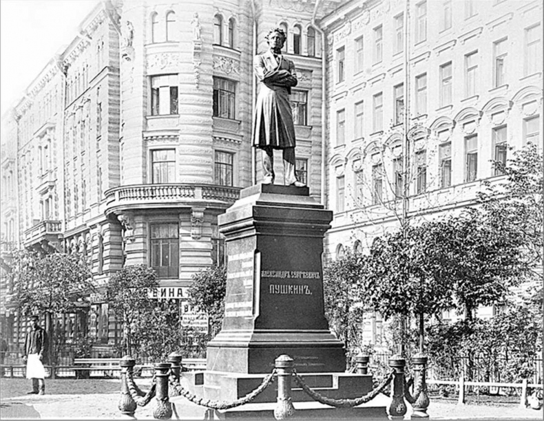 Иллюстрация к книге — Вокруг Знаменской площади. История застройки площади Восстания, Лиговского канала, улиц Восстания и Пушкинской [i_124.jpg]