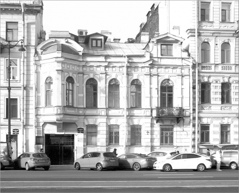 Иллюстрация к книге — Вокруг Знаменской площади. История застройки площади Восстания, Лиговского канала, улиц Восстания и Пушкинской [i_150.jpg]