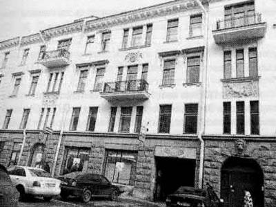 Иллюстрация к книге — История петербургских районов [_008.jpg]