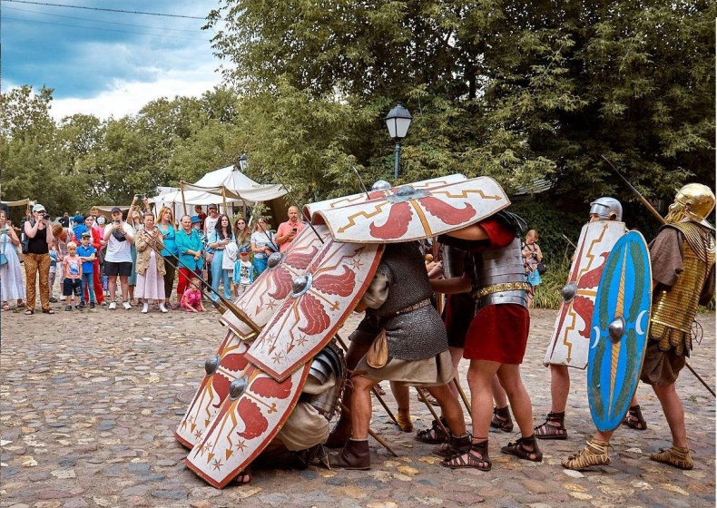 Иллюстрация к книге — Путь Стратега [pbk3rbpiwnwsntg.jpg]