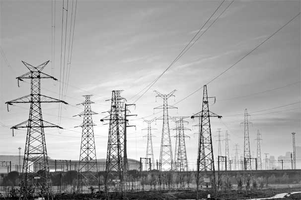 Иллюстрация к книге — Мир под напряжением. История электричества: опасности для здоровья, о которых мы ничего не знали [i_037.jpg]