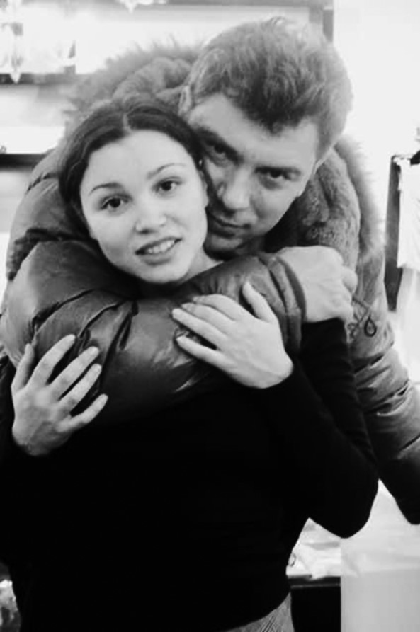 Иллюстрация к книге — Дочь своего отца [i_010.jpg]