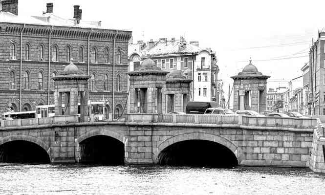 Иллюстрация к книге — Мосты Петербурга. В прошлом, настоящем и будущем [i_080.jpg]