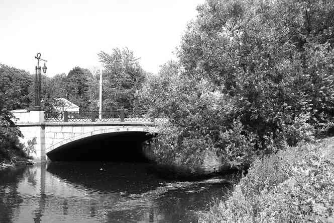 Иллюстрация к книге — Мосты Петербурга. В прошлом, настоящем и будущем [i_131.jpg]