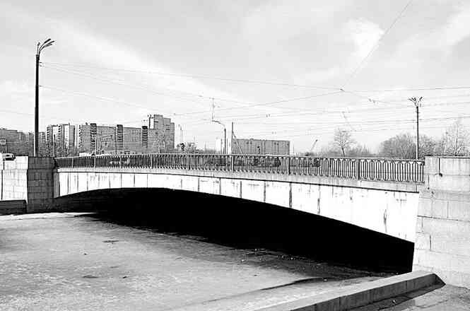 Иллюстрация к книге — Мосты Петербурга. В прошлом, настоящем и будущем [i_134.jpg]