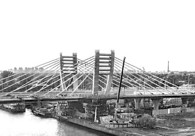 Иллюстрация к книге — Мосты Петербурга. В прошлом, настоящем и будущем [i_138.jpg]