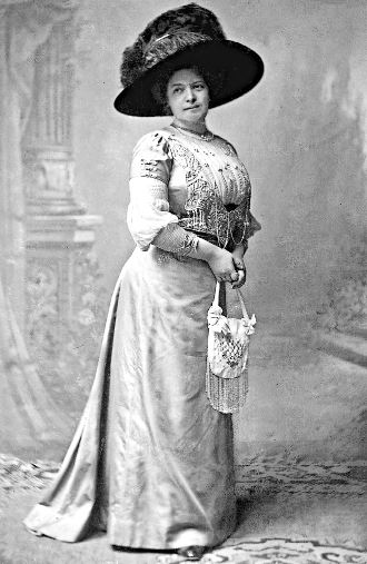 Иллюстрация к книге — Утраченное кафе «У Шиндлеров». История Холокоста и судьба одной австро-венгерской семьи [i_018.jpg]