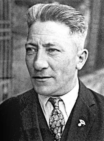 Иллюстрация к книге — Утраченное кафе «У Шиндлеров». История Холокоста и судьба одной австро-венгерской семьи [i_041.jpg]