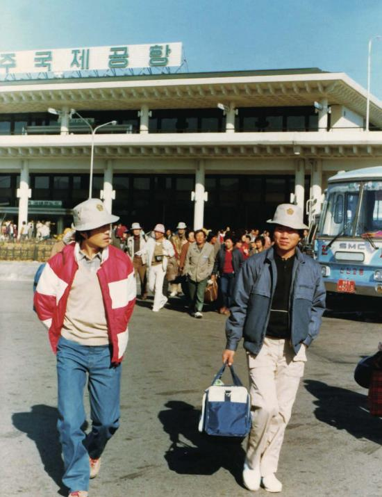 Иллюстрация к книге — Cудьба [imgcde9.jpg]