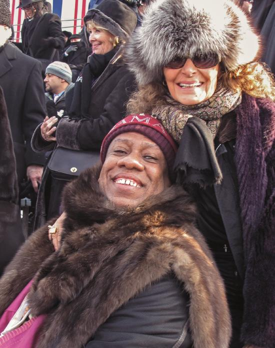 Иллюстрация к книге — Мои шифоновые окопы. Мемуары легенды [i_030.jpg]