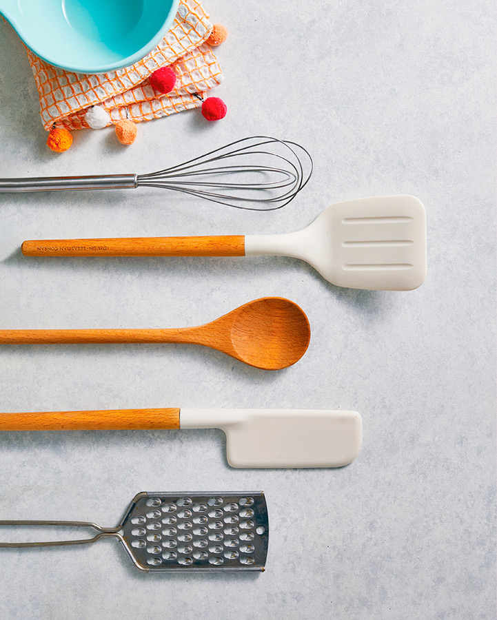 Иллюстрация к книге — Авокадо, хлеб, яйцо. 100 простых рецептов, которые помогут тебе стать звездой на кухне [i_003.jpg]