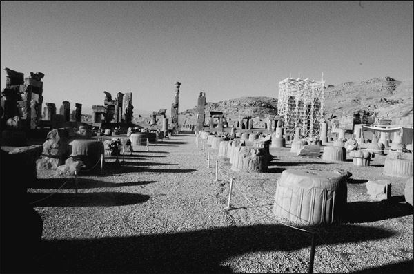 Иллюстрация к книге — Древняя Персия и ее тайны [i_008.jpg]