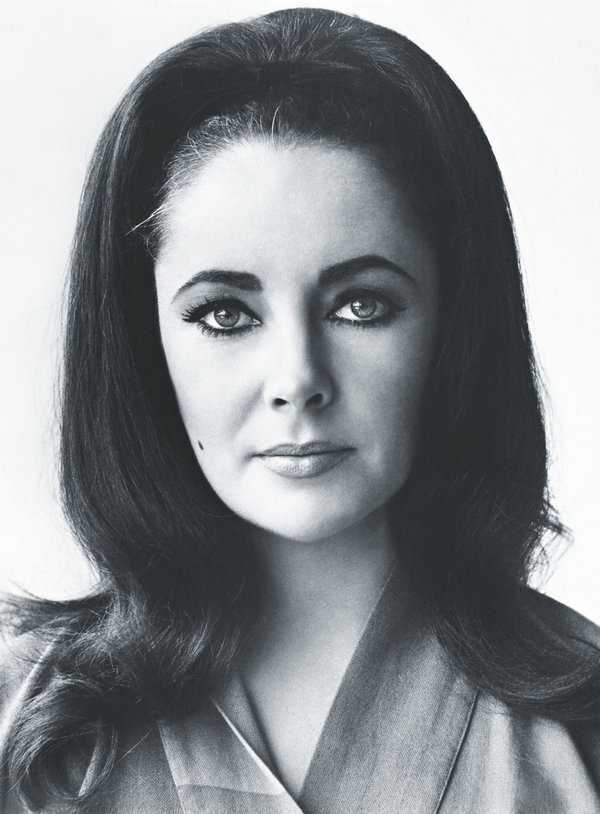 Иллюстрация к книге — Элизабет Тейлор. Жизнь, рассказанная ею самой [i_008.jpg]