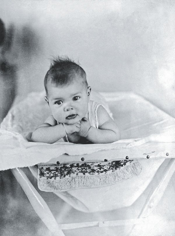 Иллюстрация к книге — Грейс Келли. Жизнь, рассказанная ею самой [i_003.jpg]