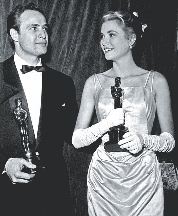 Иллюстрация к книге — Грейс Келли. Жизнь, рассказанная ею самой [i_014.jpg]