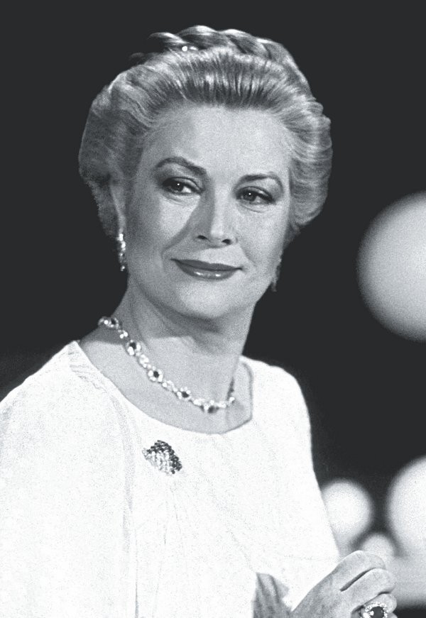 Иллюстрация к книге — Грейс Келли. Жизнь, рассказанная ею самой [i_025.jpg]