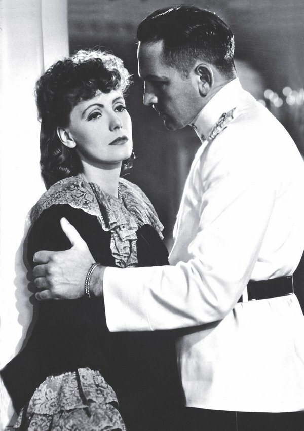 Иллюстрация к книге — Грета Гарбо. Жизнь, рассказанная ею самой [i_011.jpg]