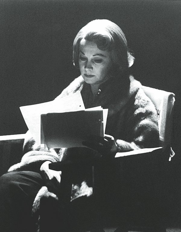 Иллюстрация к книге — Вивьен Ли. Жизнь, рассказанная ею самой [i_024.jpg]