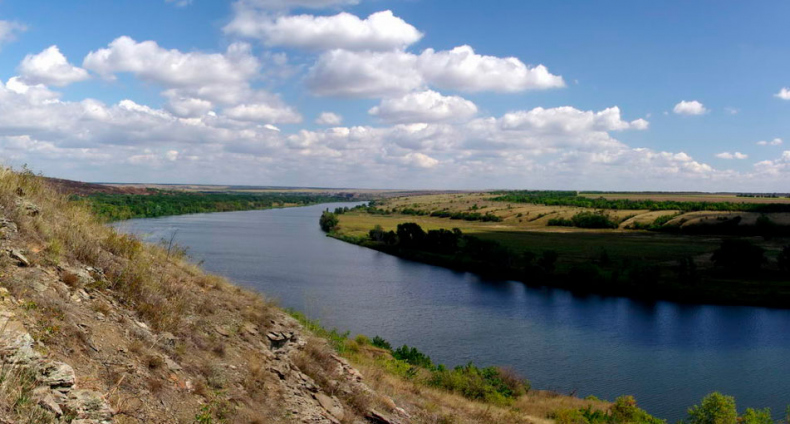 Иллюстрация к книге — Не прощаюсь [i_033.jpg]