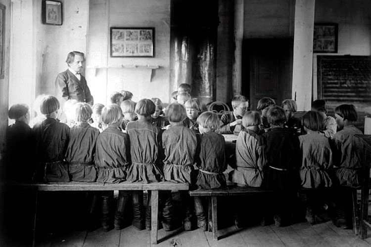 Иллюстрация к книге — Не прощаюсь [i_044.jpg]