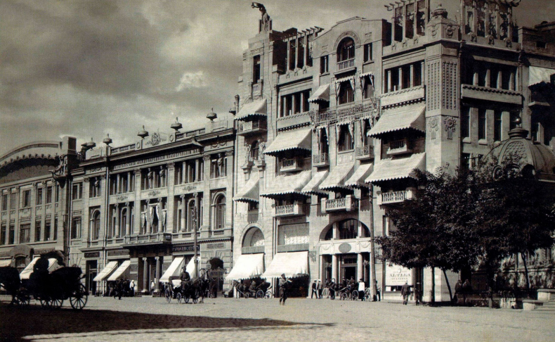 Иллюстрация к книге — Не прощаюсь [i_051.jpg]