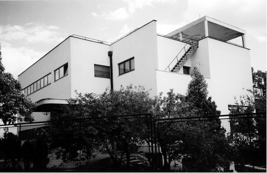 Иллюстрация к книге — Путеводитель потерянных. Документальный роман [i_039.jpg]