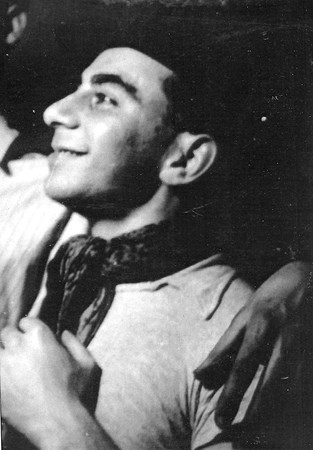 Иллюстрация к книге — Путеводитель потерянных. Документальный роман [i_052.jpg]