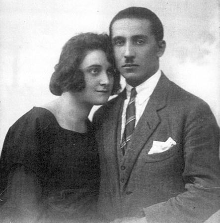 Иллюстрация к книге — Путеводитель потерянных. Документальный роман [i_093.jpg]