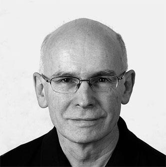 Иллюстрация к книге — Голос и ничего больше [i_001.jpg]