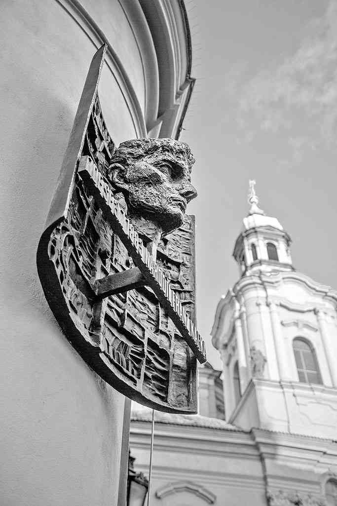 Иллюстрация к книге — Чешское время. Большая история маленькой страны: от святого Вацлава до Вацлава Гавела [i_153.jpg]