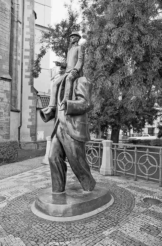 Иллюстрация к книге — Чешское время. Большая история маленькой страны: от святого Вацлава до Вацлава Гавела [i_154.jpg]