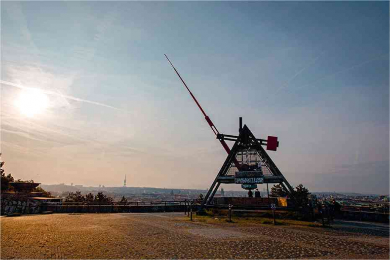 Иллюстрация к книге — Чешское время. Большая история маленькой страны: от святого Вацлава до Вацлава Гавела [i_205.jpg]