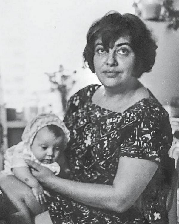 Иллюстрация к книге — Шуры-муры на Калининском [i_017.jpg]